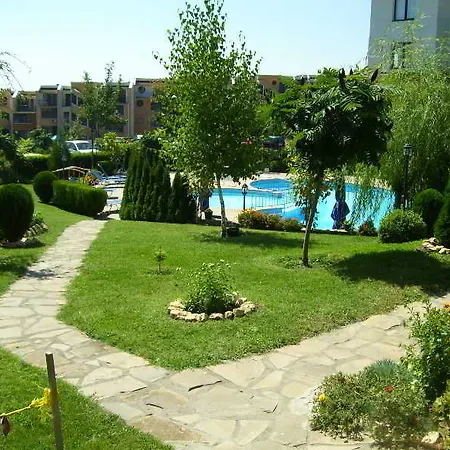 Dolphin Hotel